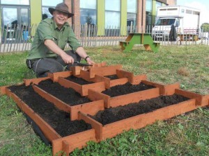 DIY Slot Together Pyramid Garden Planter