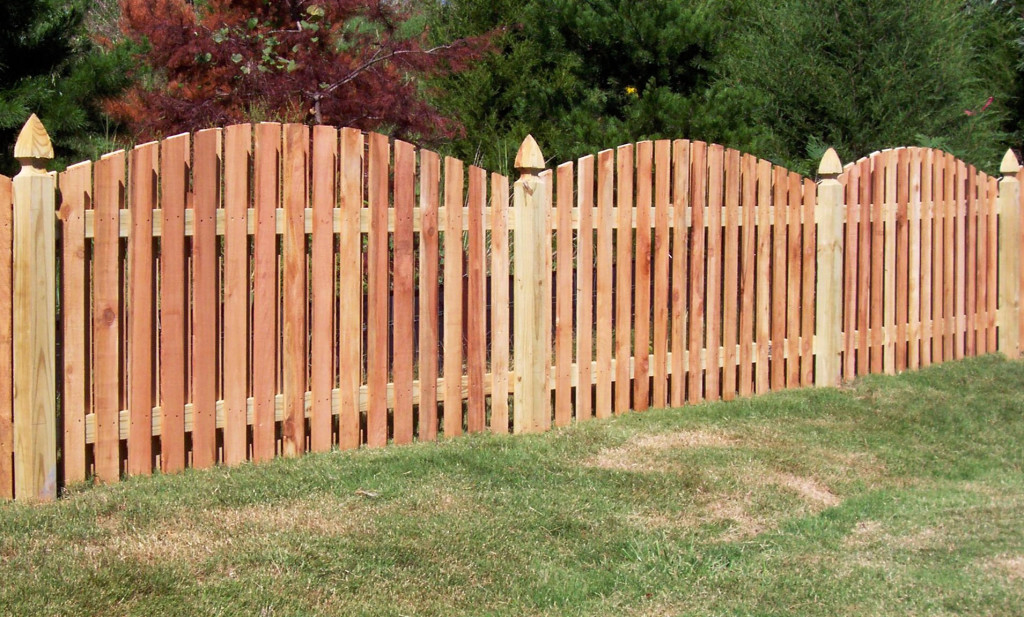 Does a Fence Work for Defense?