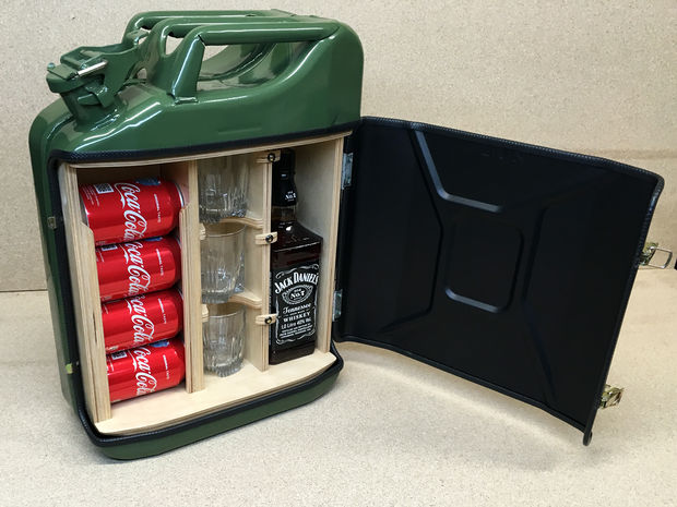  DIY Mini Bar from a Jerry Can