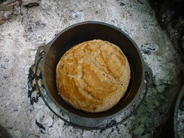 Making Camp Bread in the Field 
